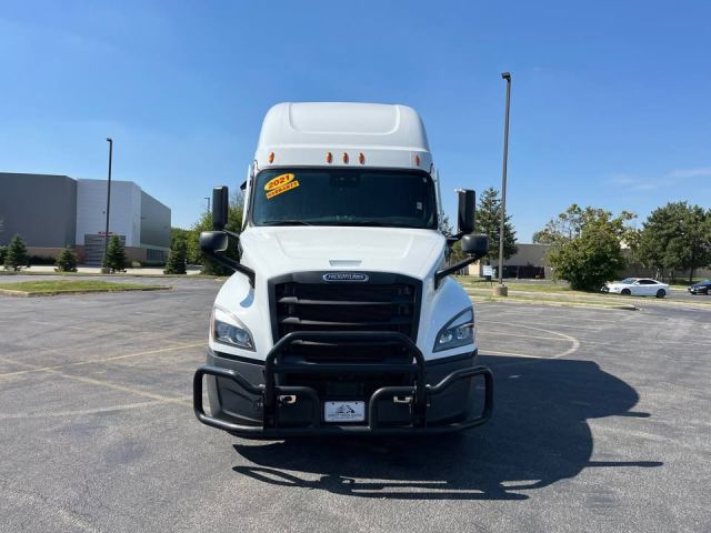 2021 Freightliner cascadia 126