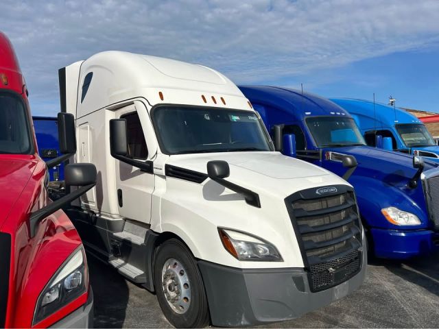 2023 Freightliner Cascadia