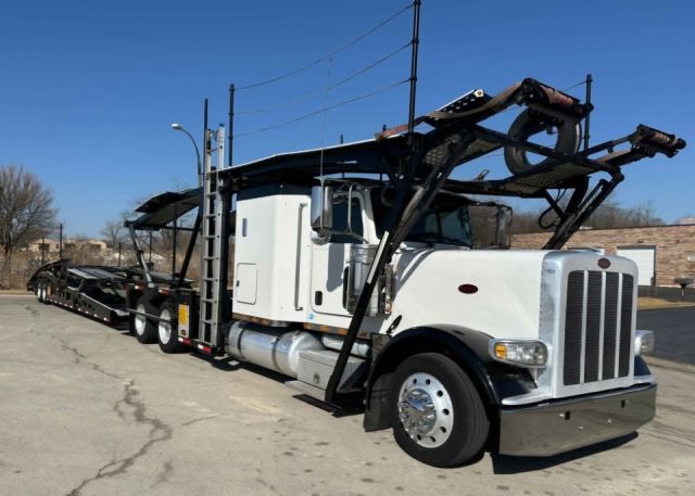2020 Peterbilt 389