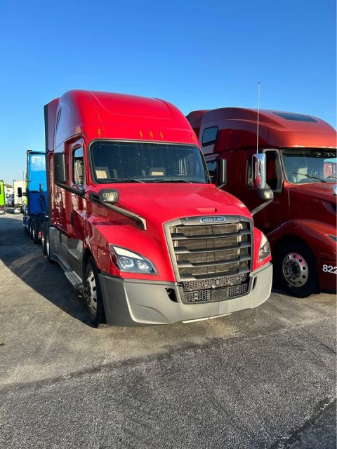 2020 Freightliner Cascadia