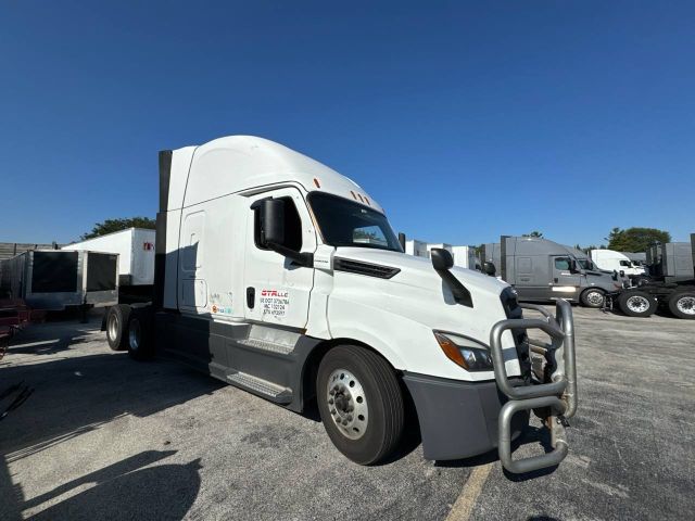 2022 Freightliner Cascadia – Clean & Ready to Work!